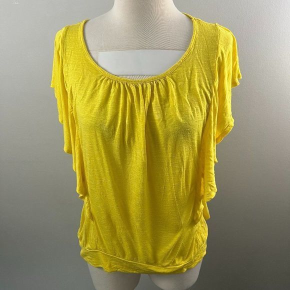 🌿4/$35🌿 FOREVER 21‎ Yellow Scoop Neck Tee (M) - Picture 2 of 8